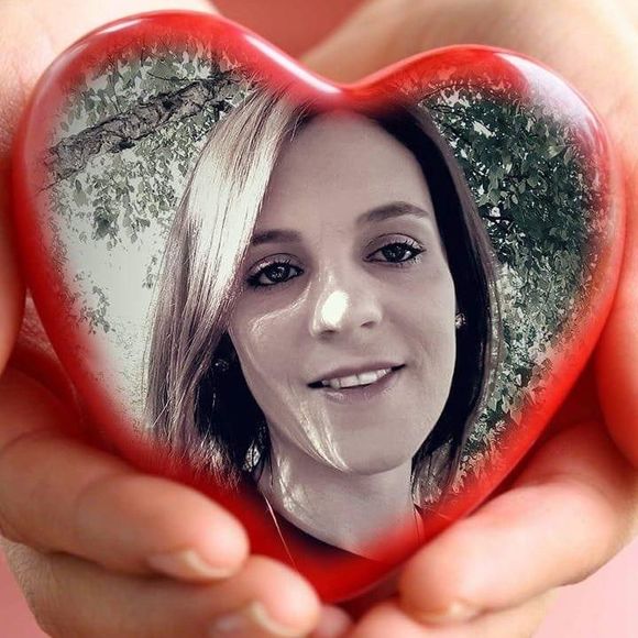 Meet your Posher, Rosa - Picture 1 of 1